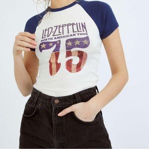 SOLD‼️ DO NOT PURCHASE‼️ Urban Outfitters Led Zeppelin Baby Tee